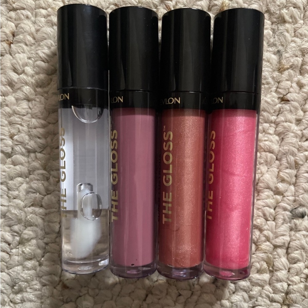 4 Revlon Super Lustrous Lip Gloss